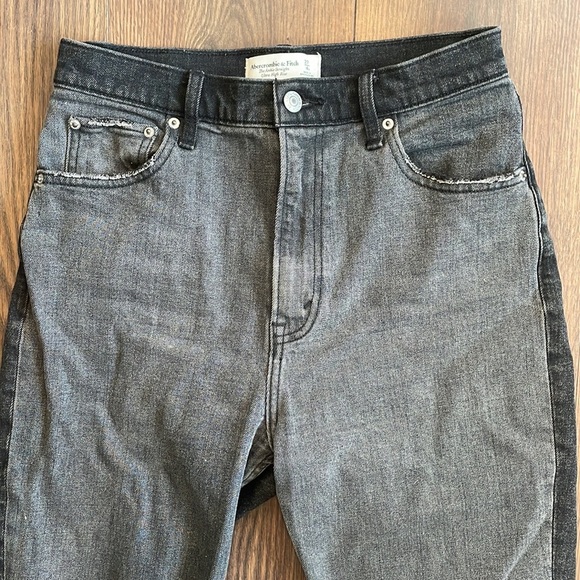 Abercrombie and Fitch | 2 tone Jeans - Picture 4 of 6